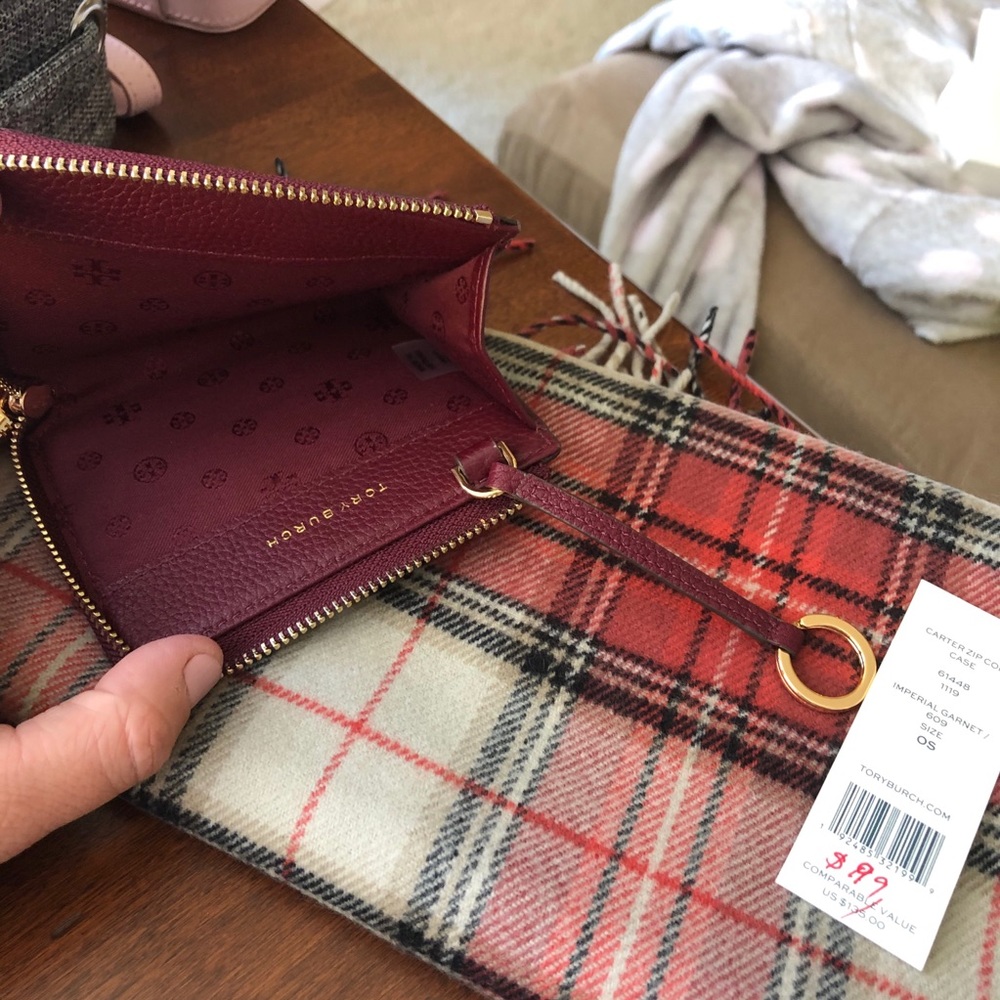 Tory Burch Key Pouch - Picture 6 of 8